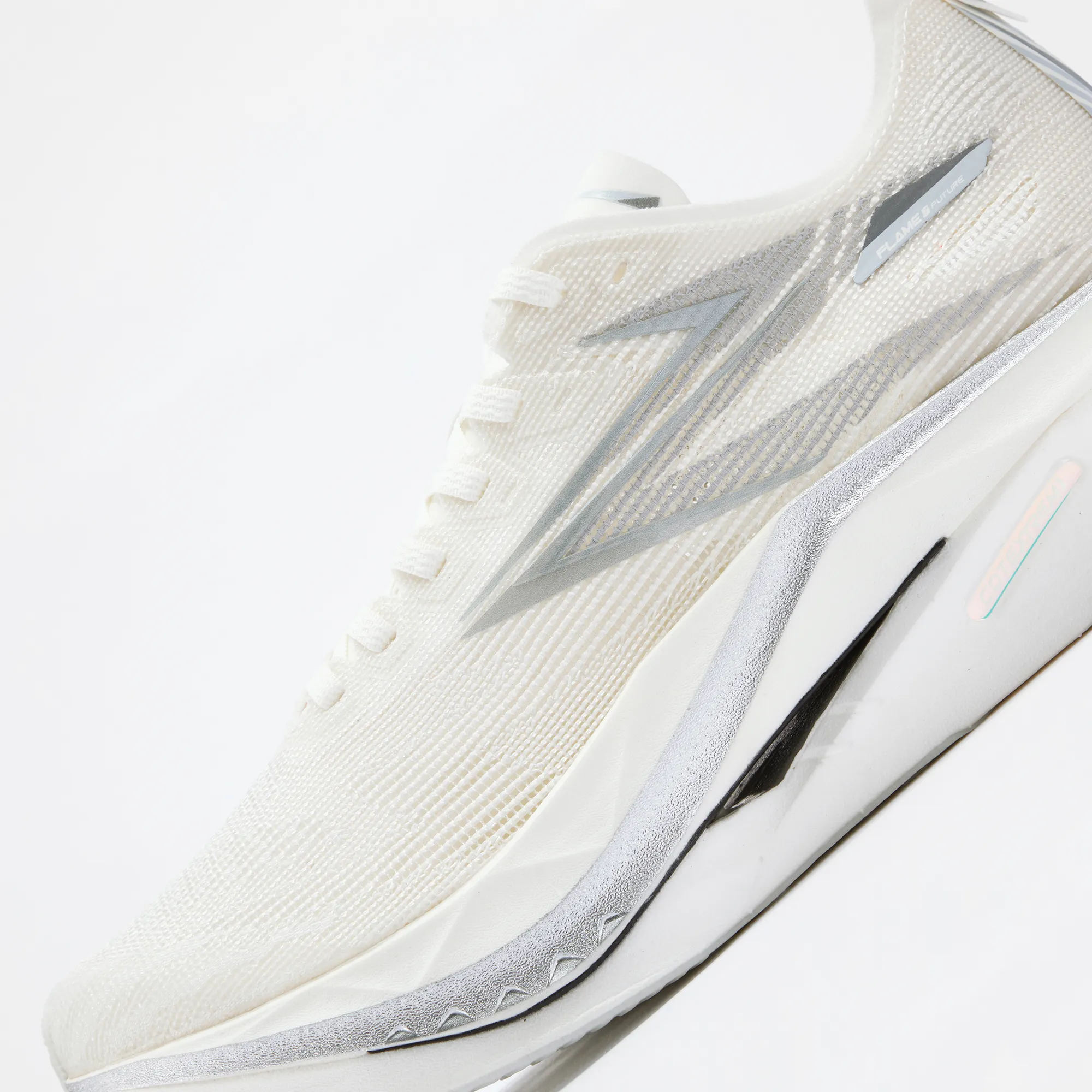 Flame 5 Future - White/Grey - Image 7
